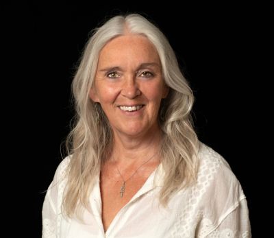 Louise Hobbs
